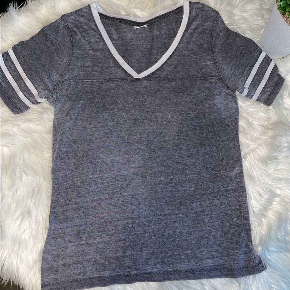 Exist, Size Large, Grey and White T-shirt